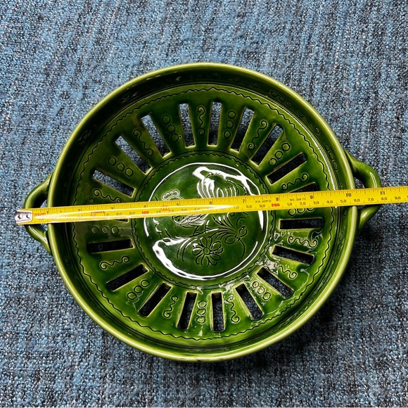 Hungarian Sgraffito Pottery Ceramic Dish Colander Style Berry Bowl Hungary 11" - Picture 8 of 8